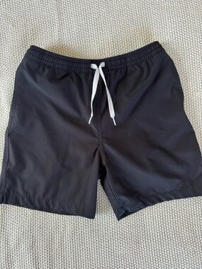 Youth Large Chubbies Black Swim Shorts with Pink Liner